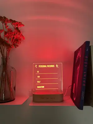 Your Golden Record - détail du socle en chêne